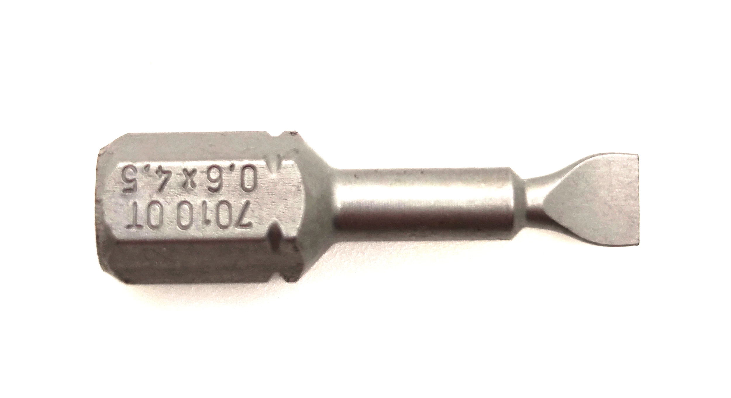 Makita Csavarbehajtó hegy  5X0.8 13316 termék fő termékképe